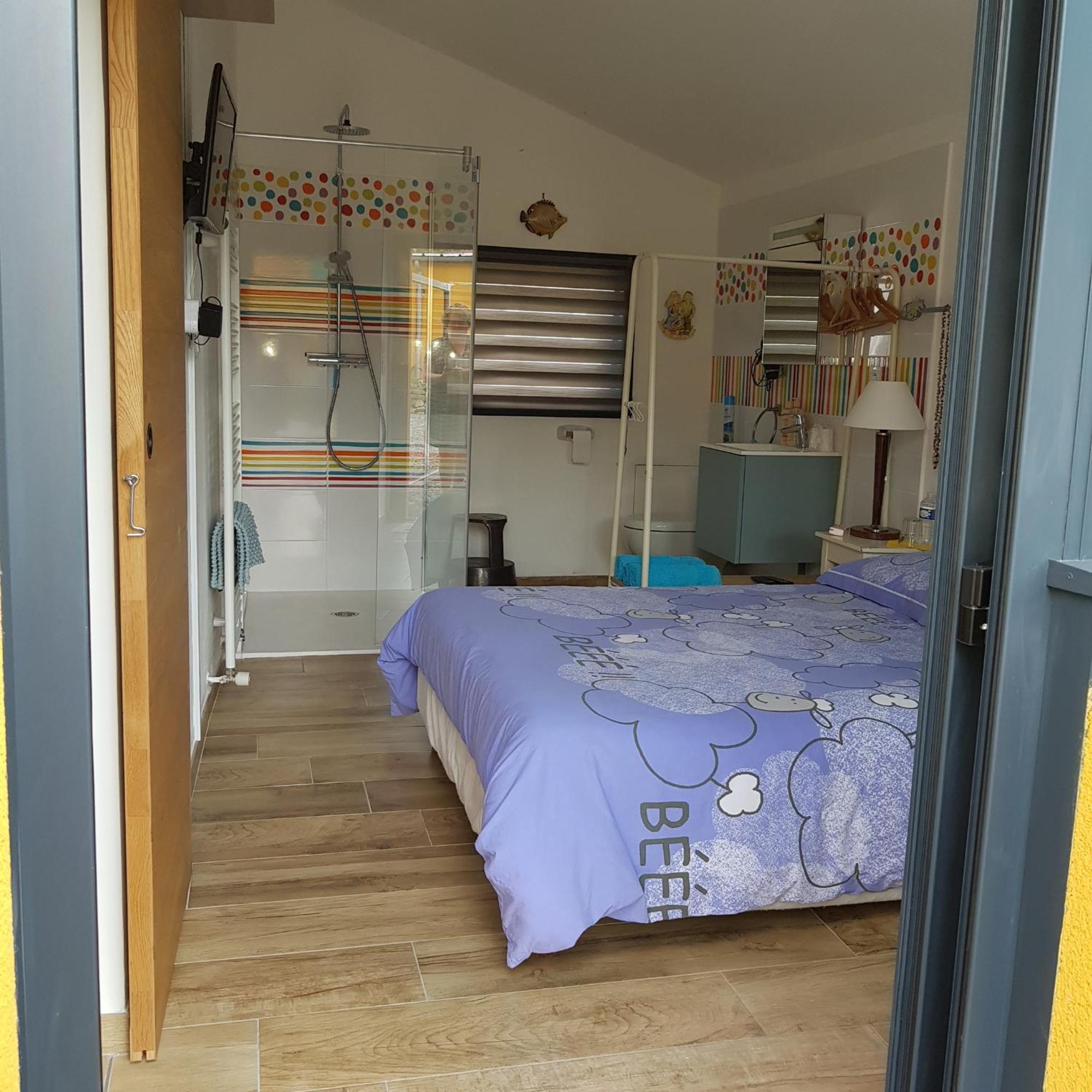 Le Jardin Bed and Breakfast Coudeville Εξωτερικό φωτογραφία
