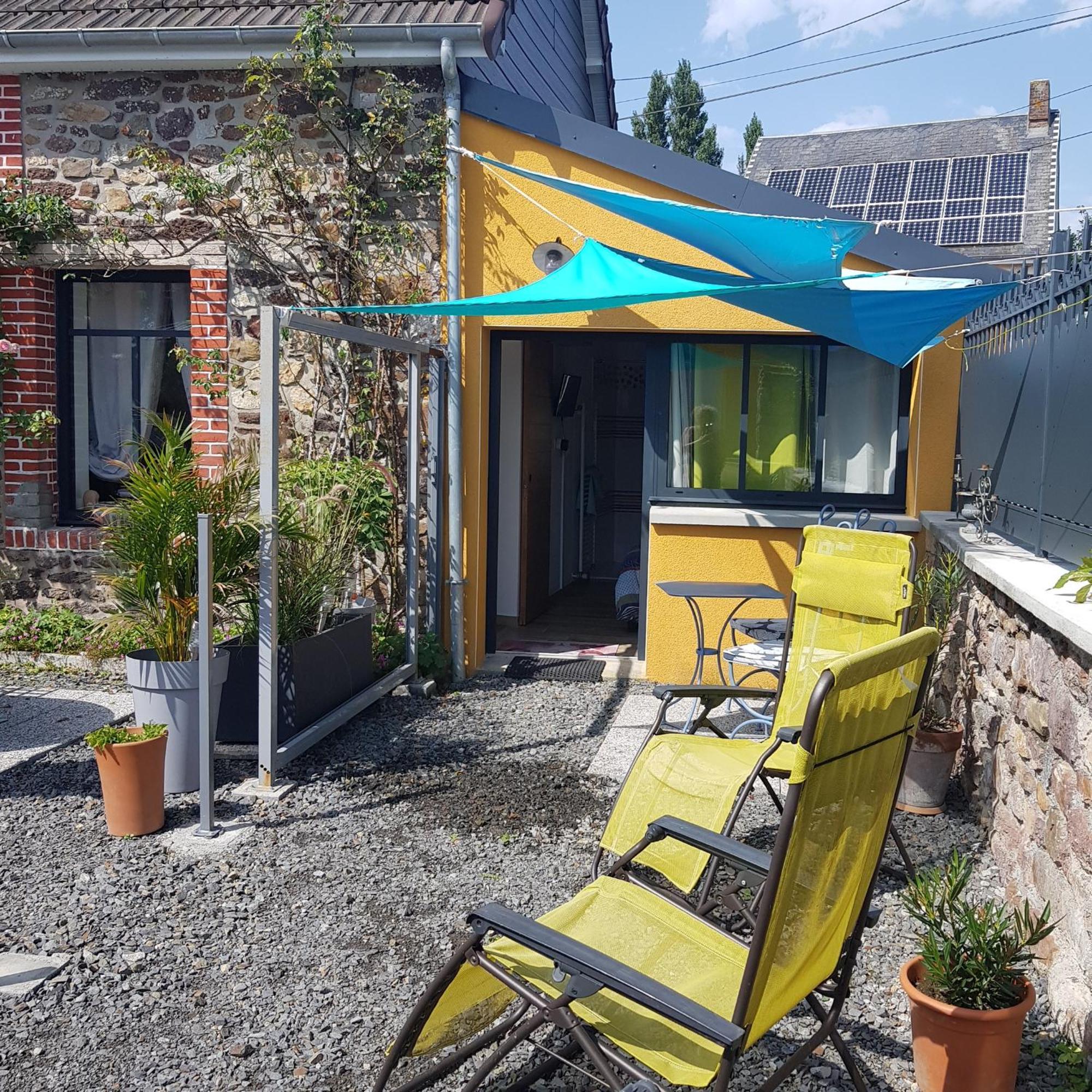 Le Jardin Bed and Breakfast Coudeville Εξωτερικό φωτογραφία